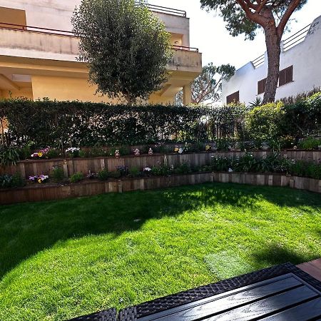 Lujo Duplex: Beachfront Garden Retreat with Pool Los Canos De Meca Exterior photo