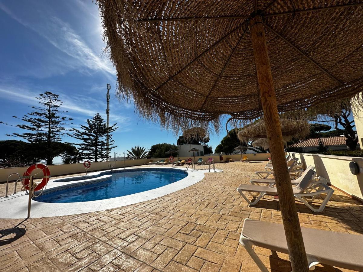 Lujo Duplex: Beachfront Garden Retreat with Pool Los Canos De Meca Exterior photo